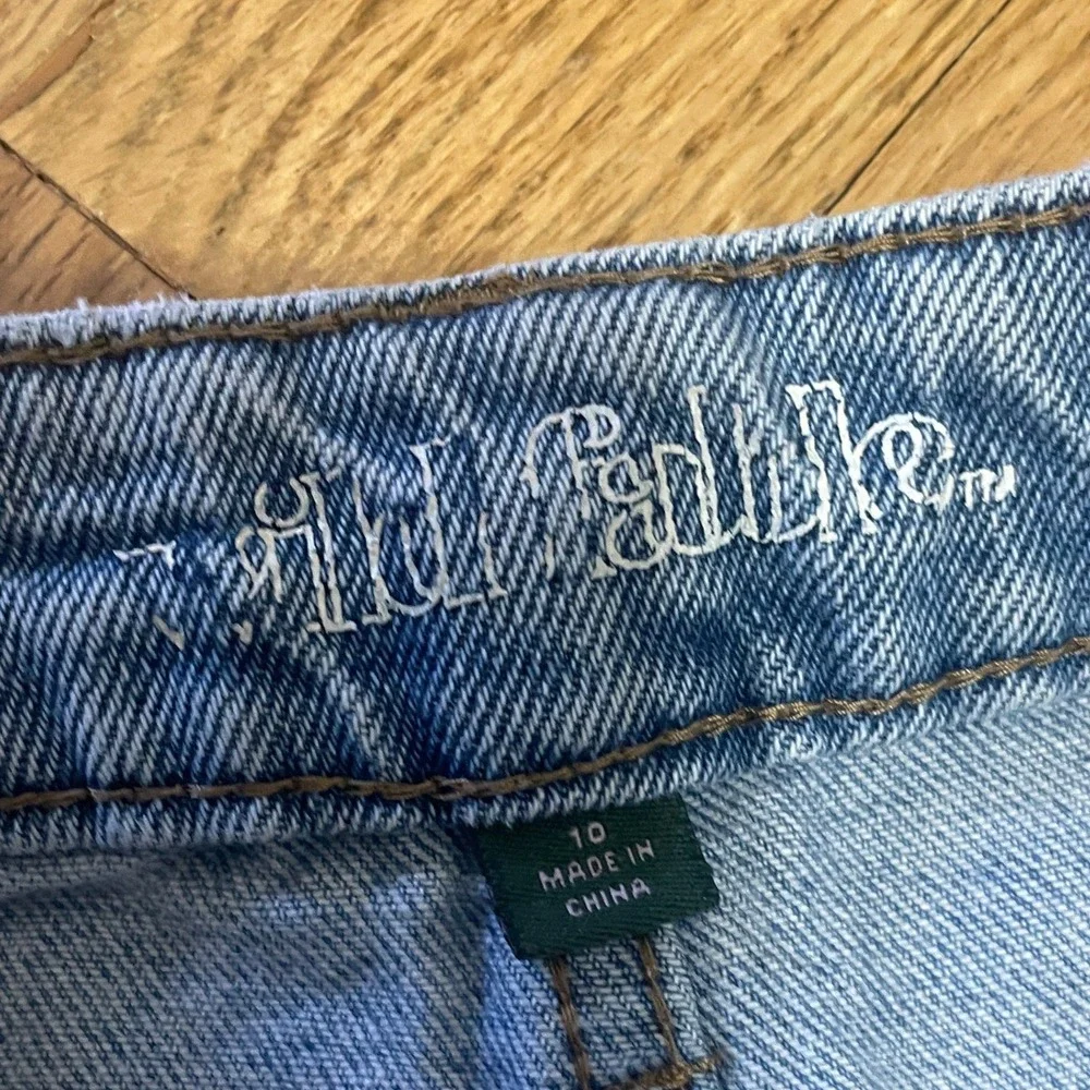 Wild Fable Women's 10 High‎ Rise Skater Jeans Light Wash Blue Wide Leg Raw Hem